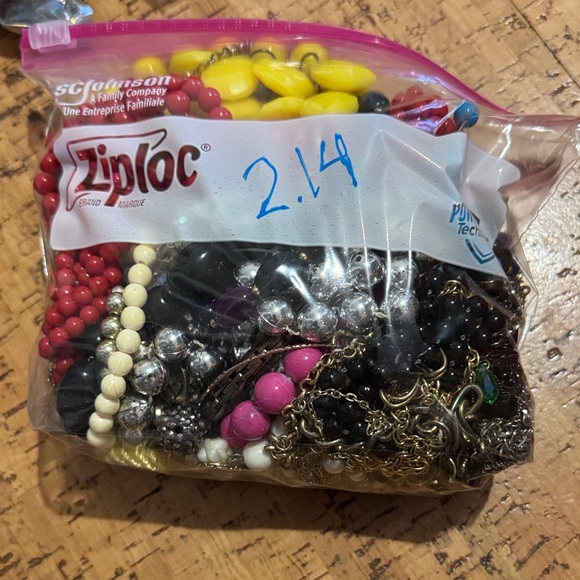 Colorful Bead Jewelry Assortment - Picture 2 of 5